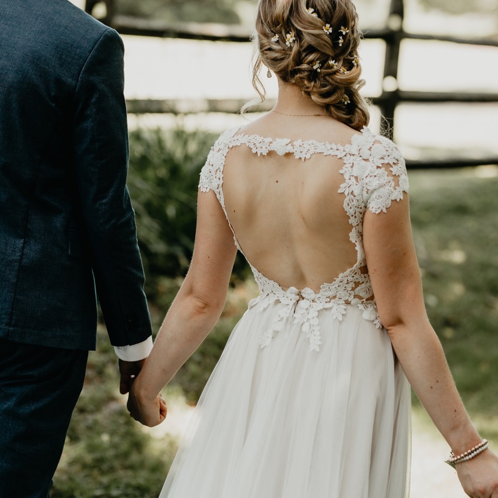 Wedding dress